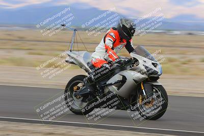 media/Sep-11-2022-SoCal Trackdays (Sun) [[81b7e951af]]/Back Straight Speed (850am)/